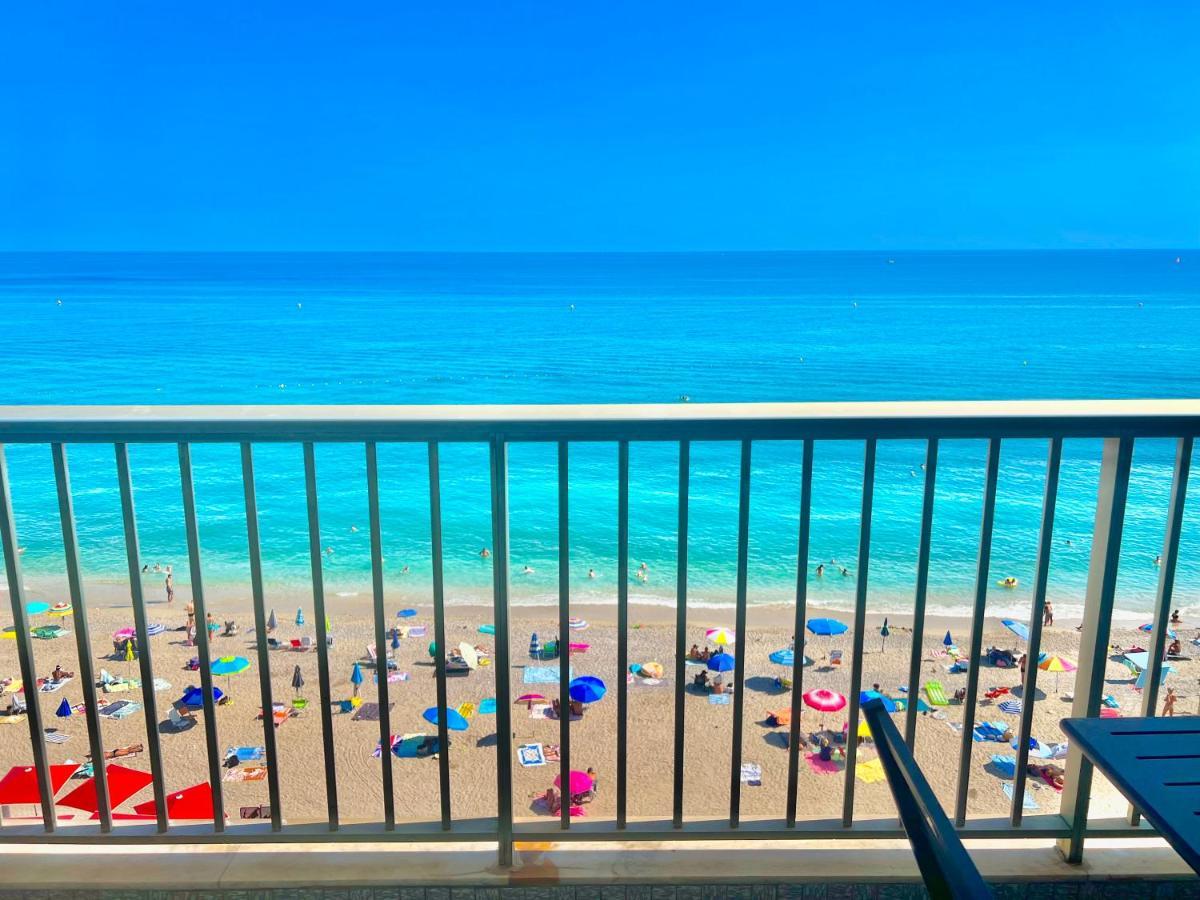 Seaviews By Jenni Menton, La Suite, Superbe Front De Mer, Top Emplacement Avec Terrasse Et Parking! Екстер'єр фото